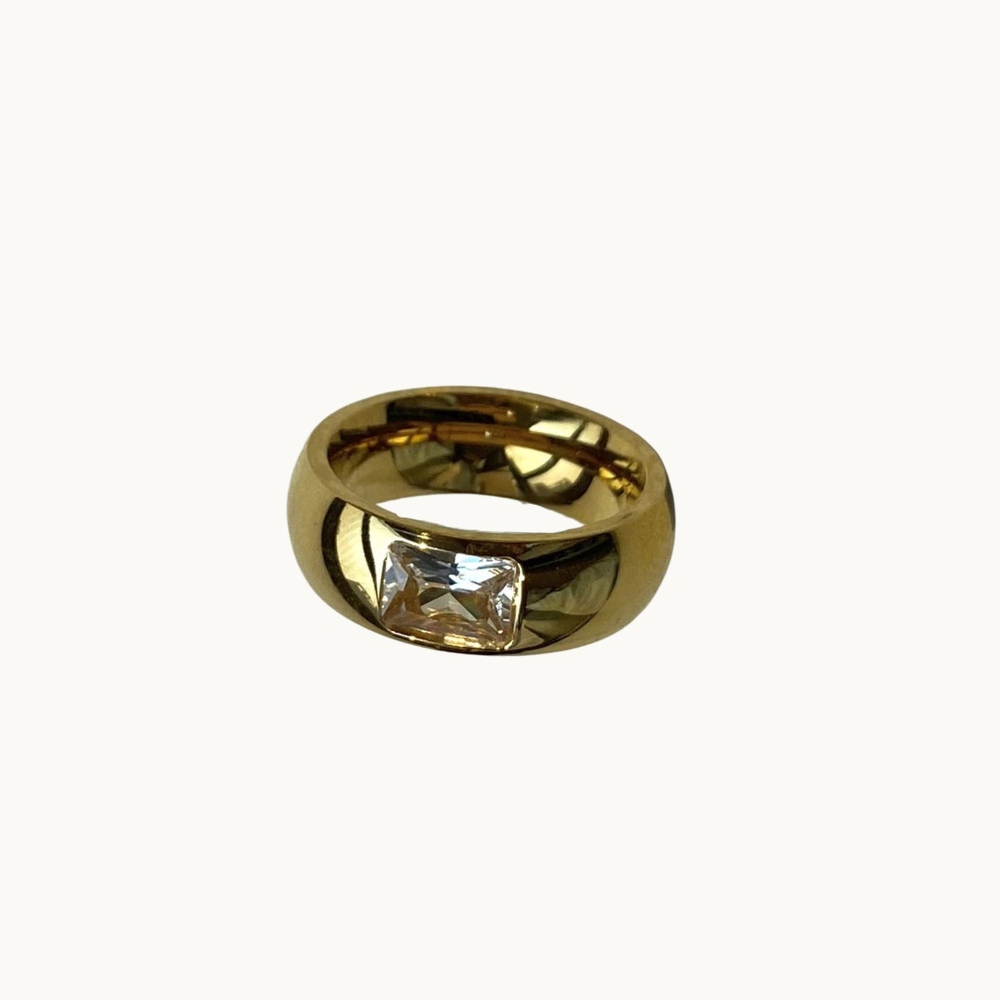 Celine Ring